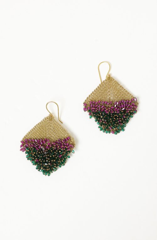 Orecchini cuciti con cristalli